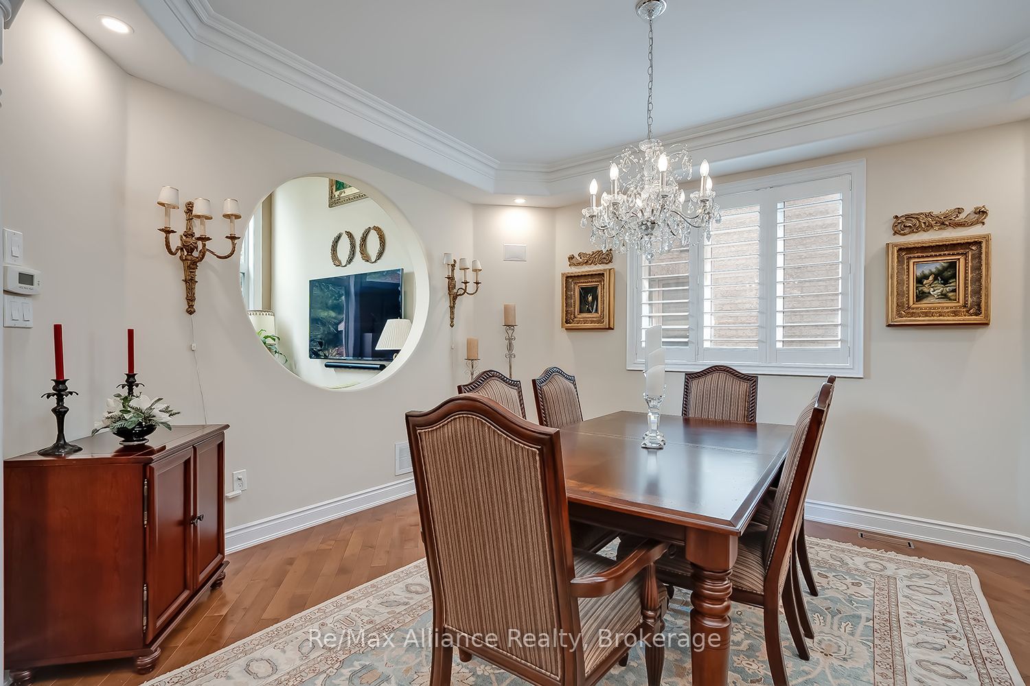 203 Burloak Drive Property Photo 8