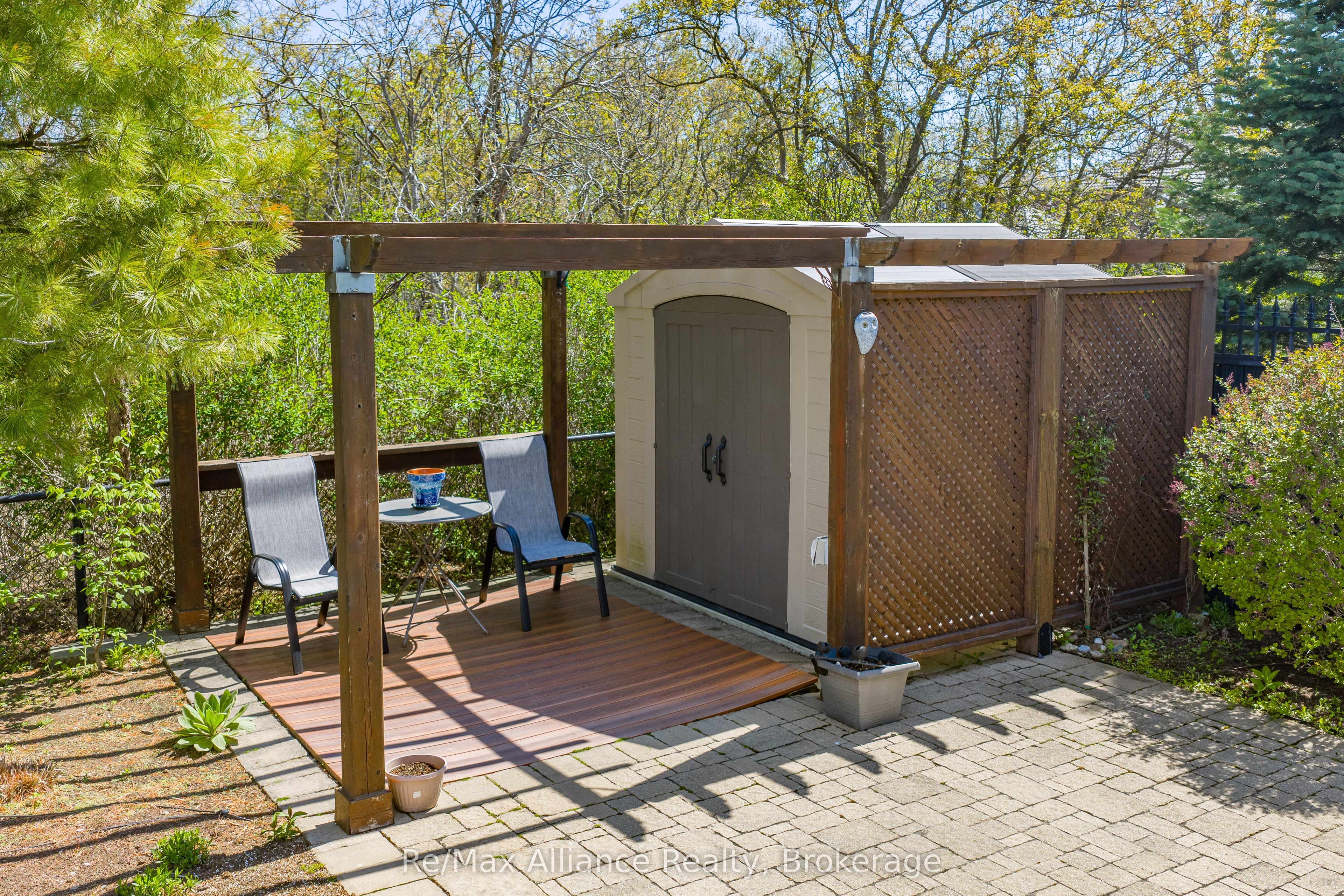 203 Burloak Drive Property Photo 46