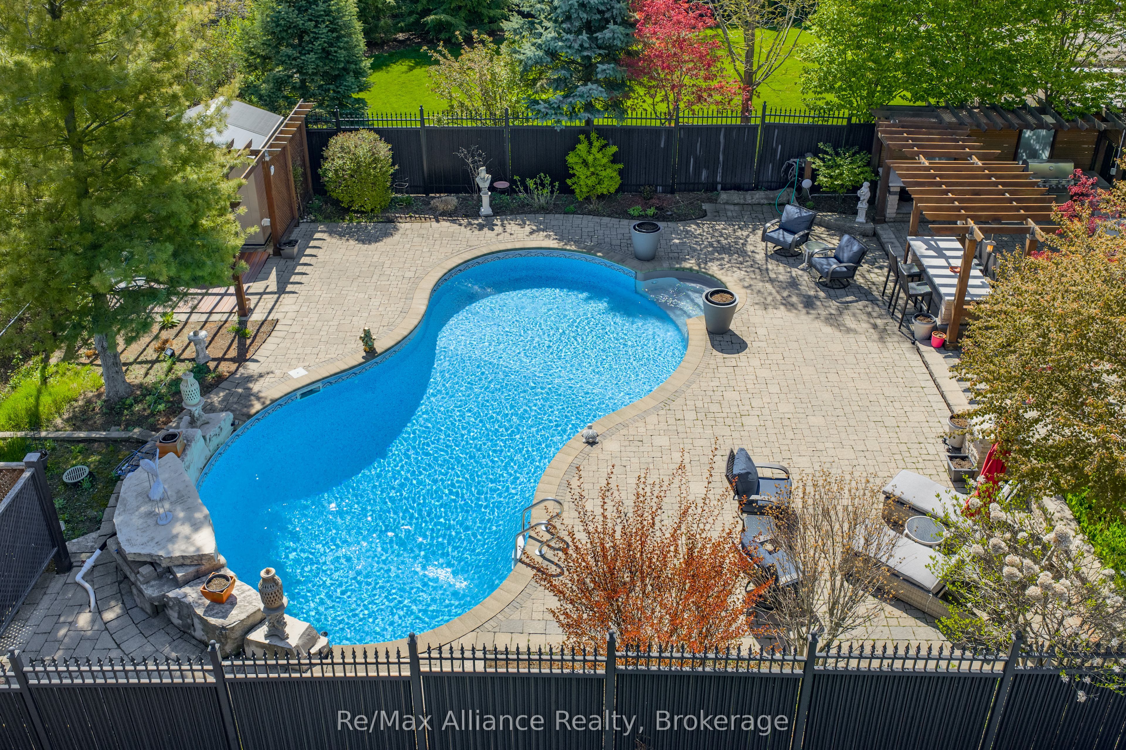 203 Burloak Drive Property Photo 49
