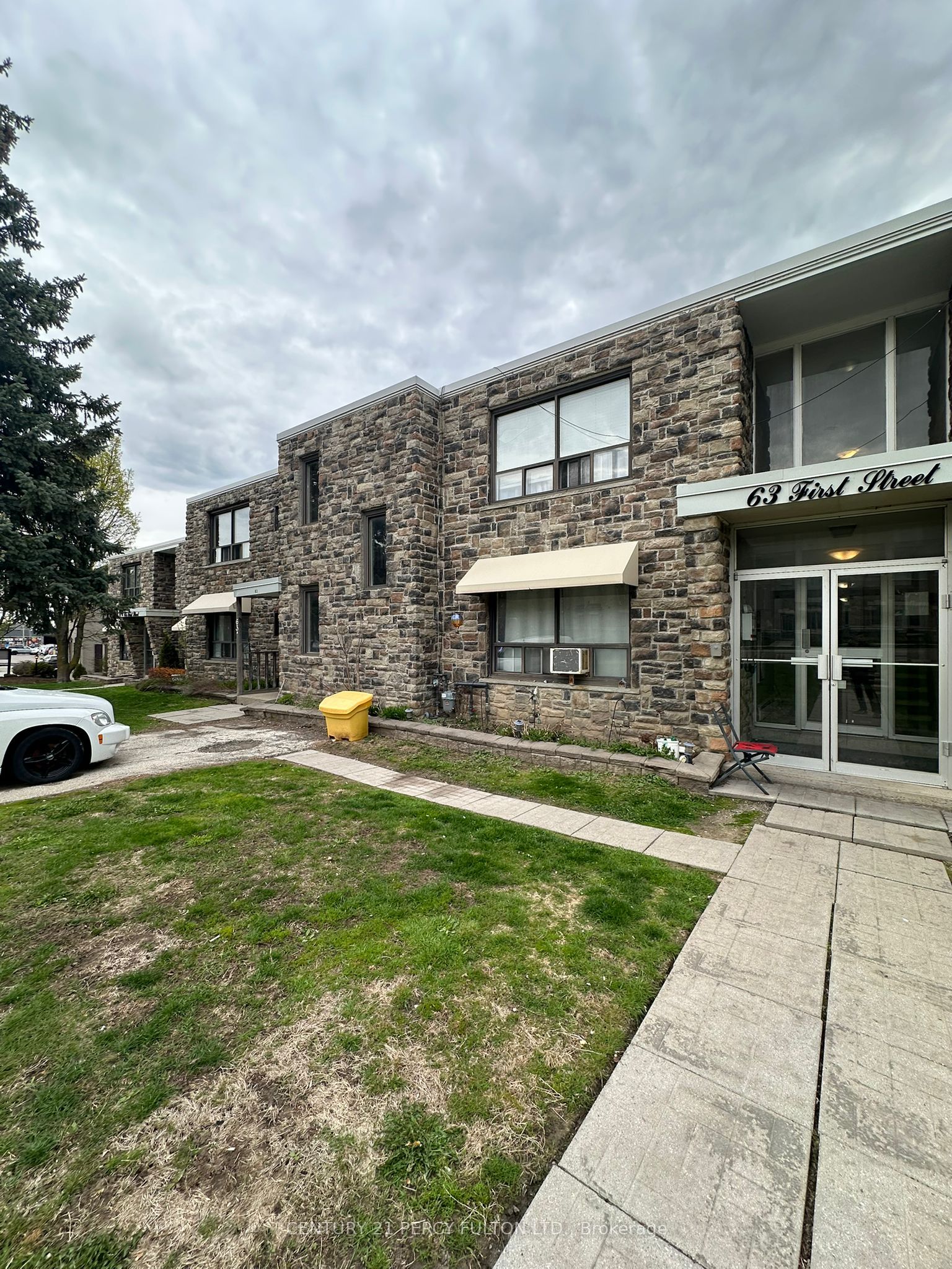 63 First Street A2 Property Photo 12