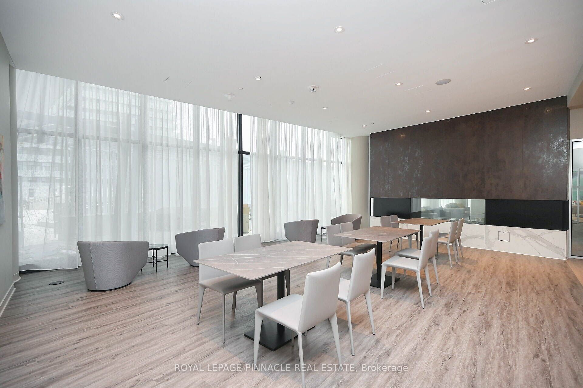 3900 Confederation Parkway 2802 Property Photo 20