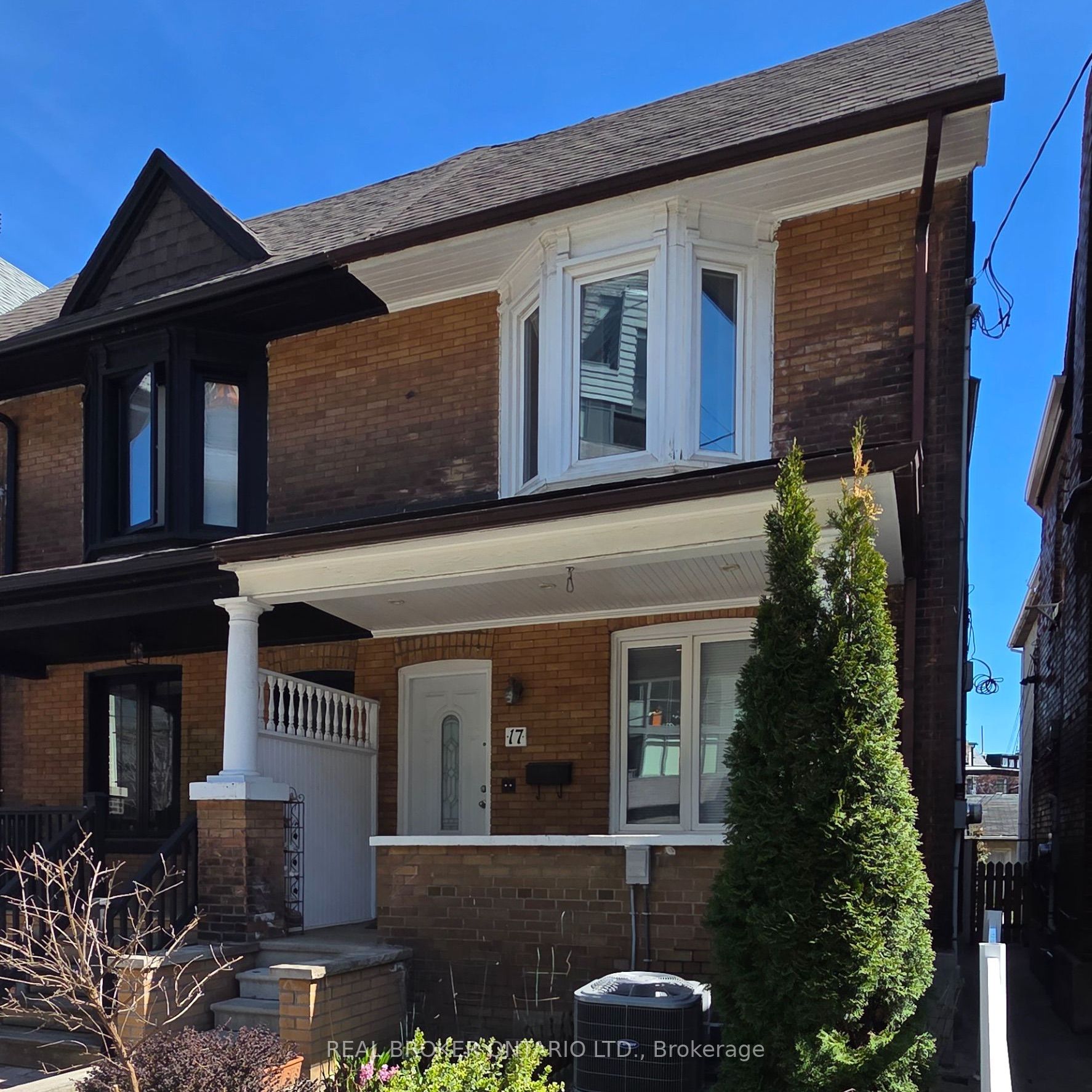 17 Howard Park Avenue