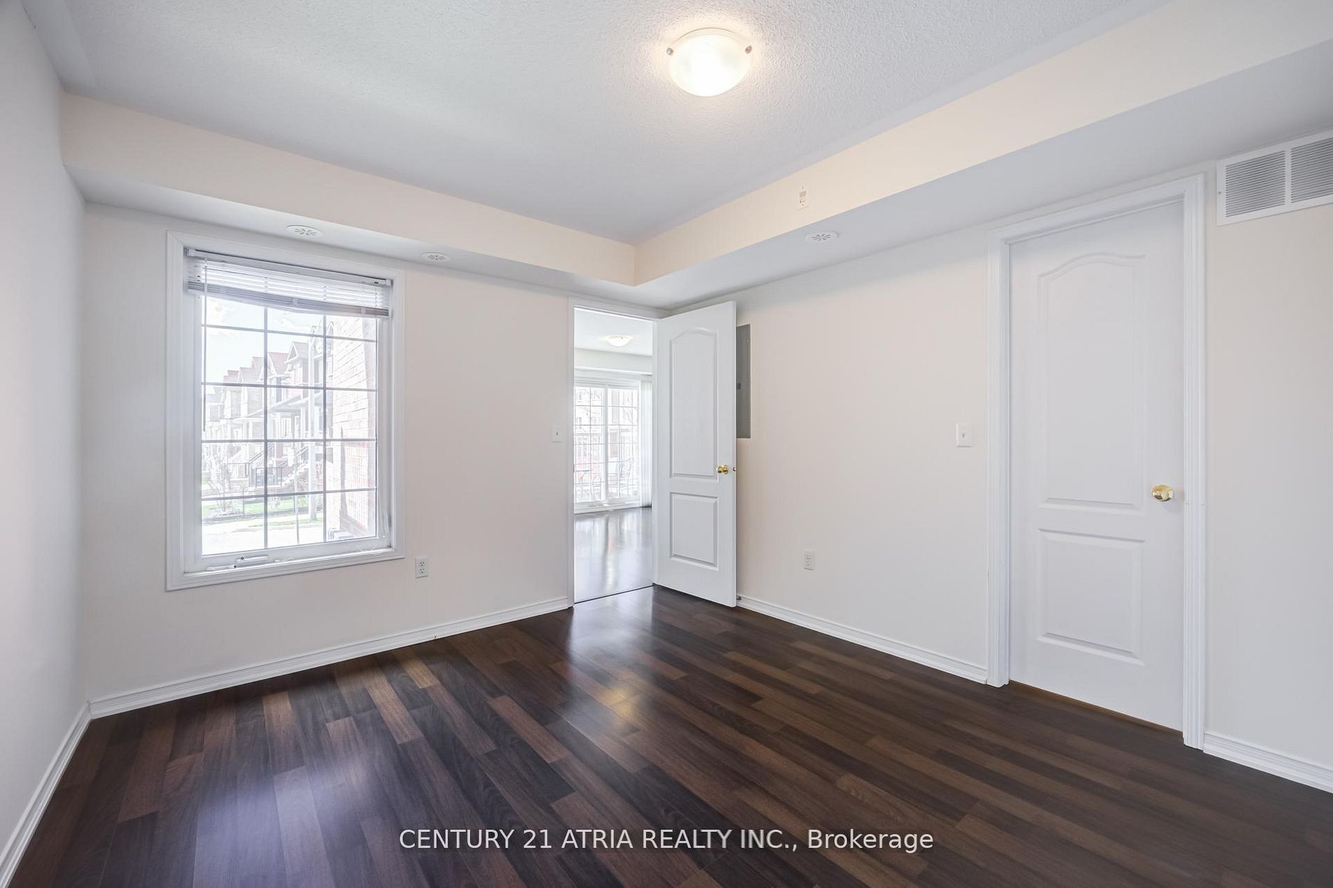 129 Isaac Devins Boulevard 5 Property Photo 17