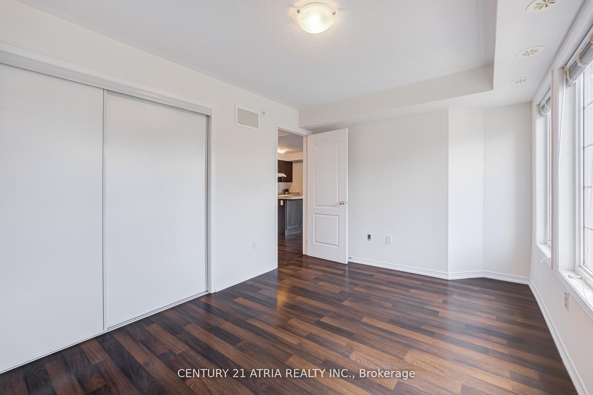 129 Isaac Devins Boulevard 5 Property Photo 23