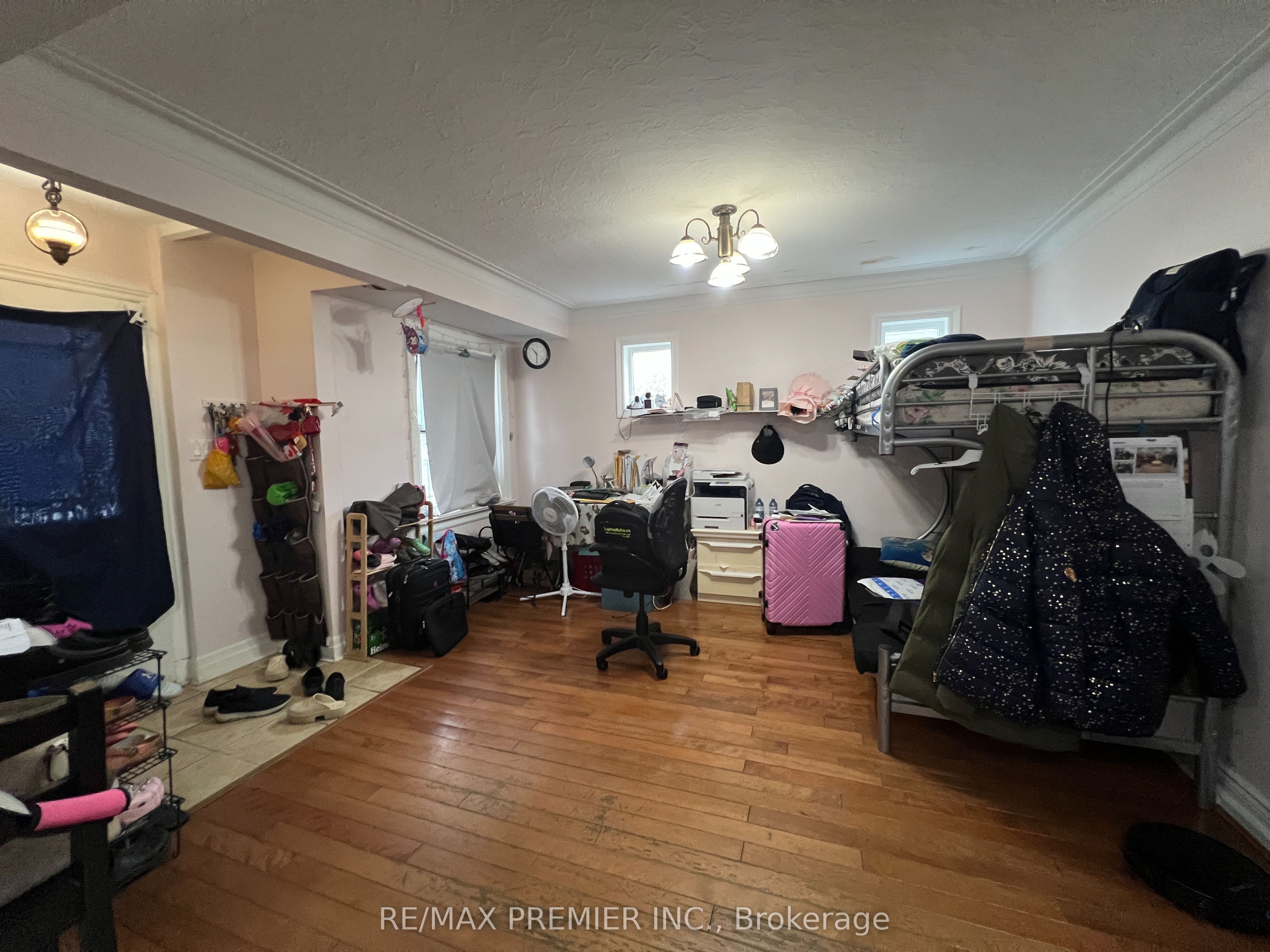 155 William Street Property Photo 4