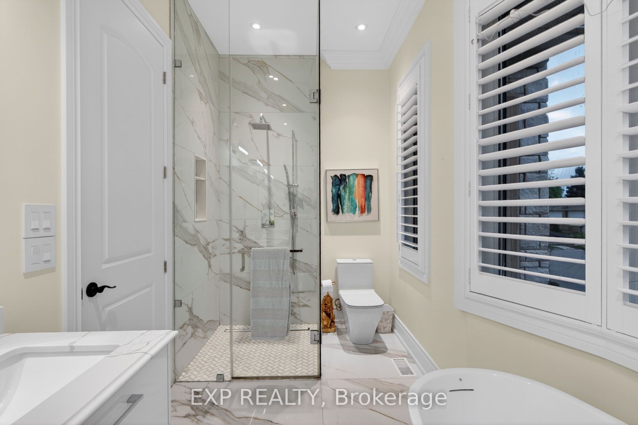 2439 Bridge Road Property Photo 12