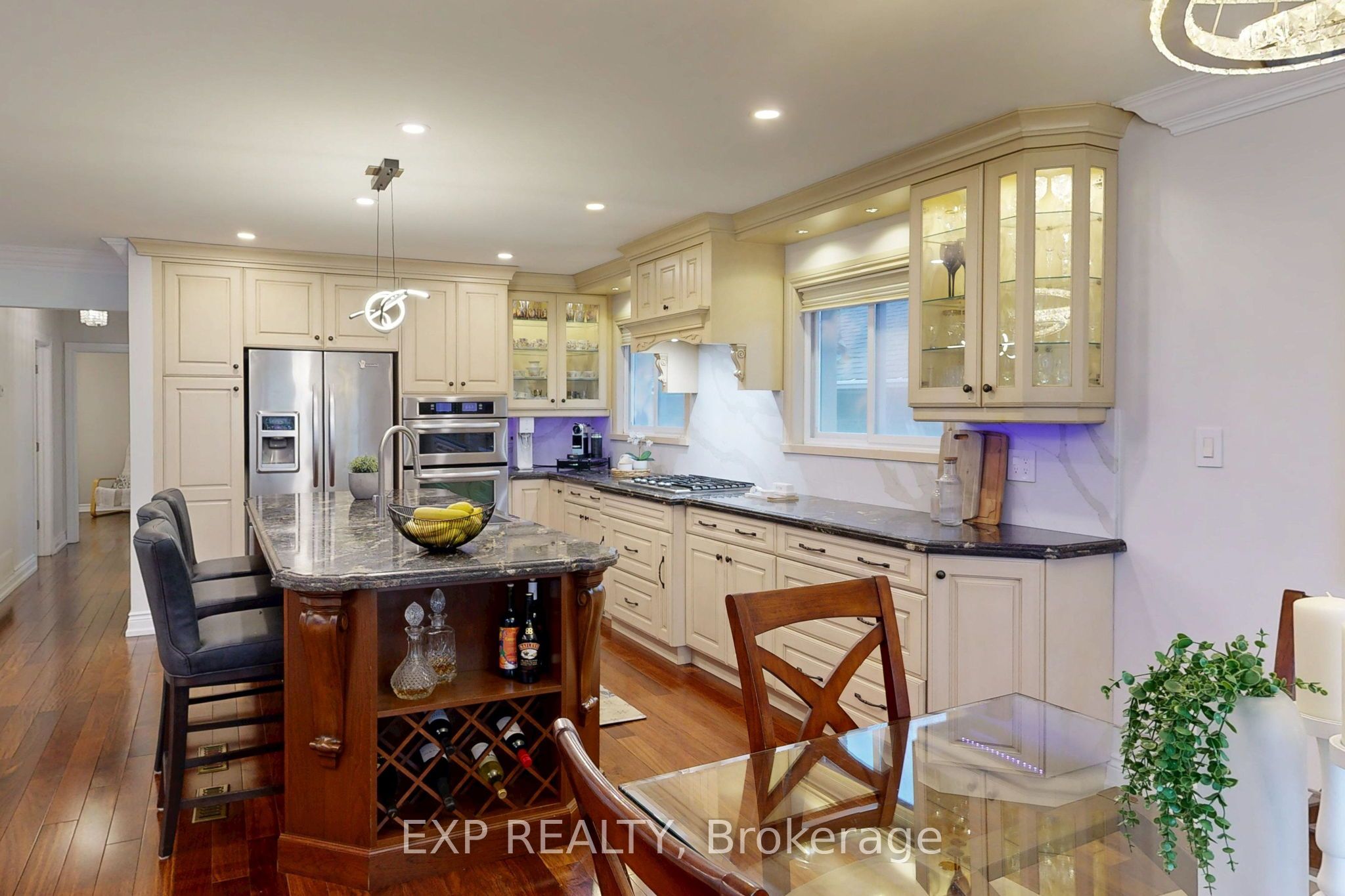 2439 Bridge Road Property Photo 18