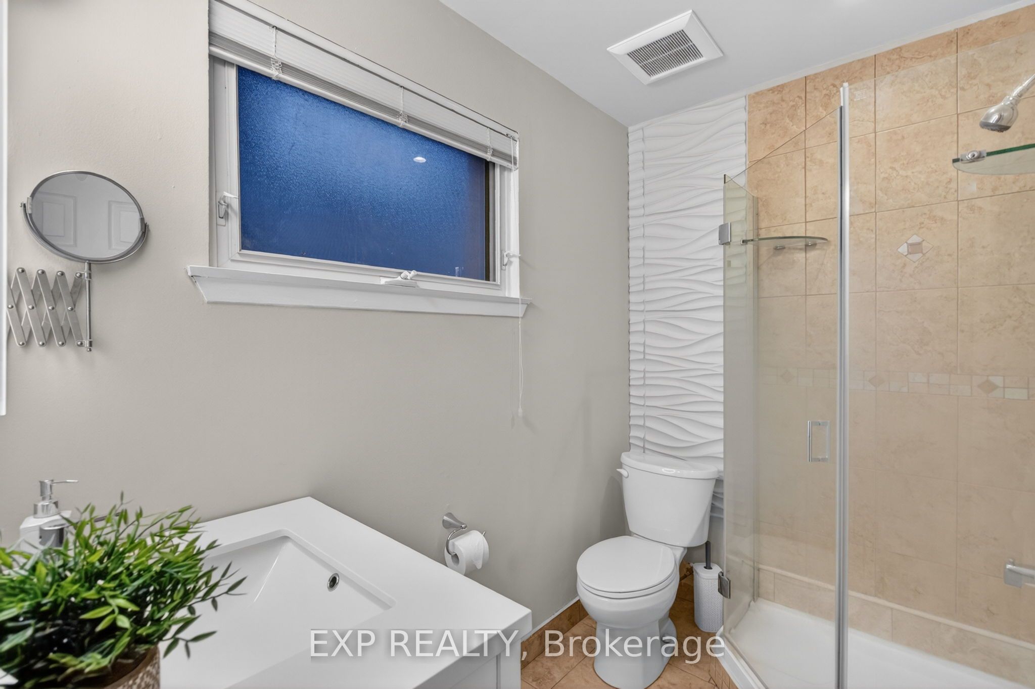 2439 Bridge Road Property Photo 26