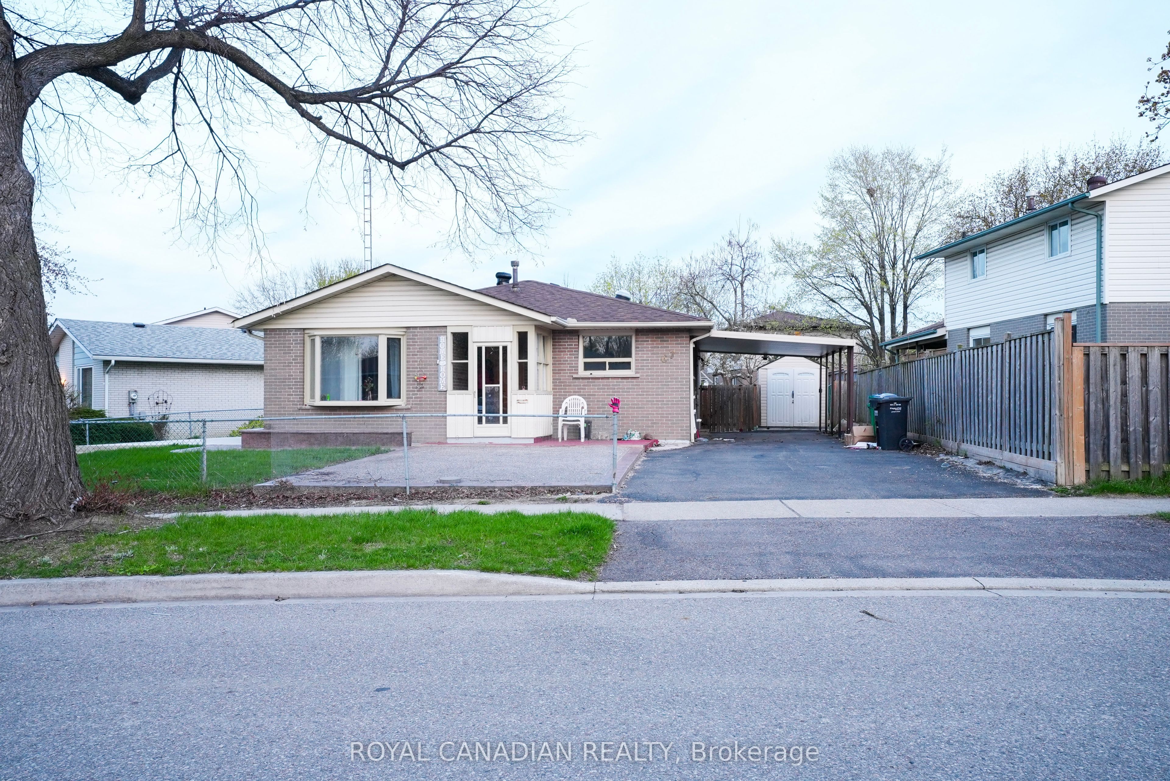 67 Sutherland Avenue Property Photo 1