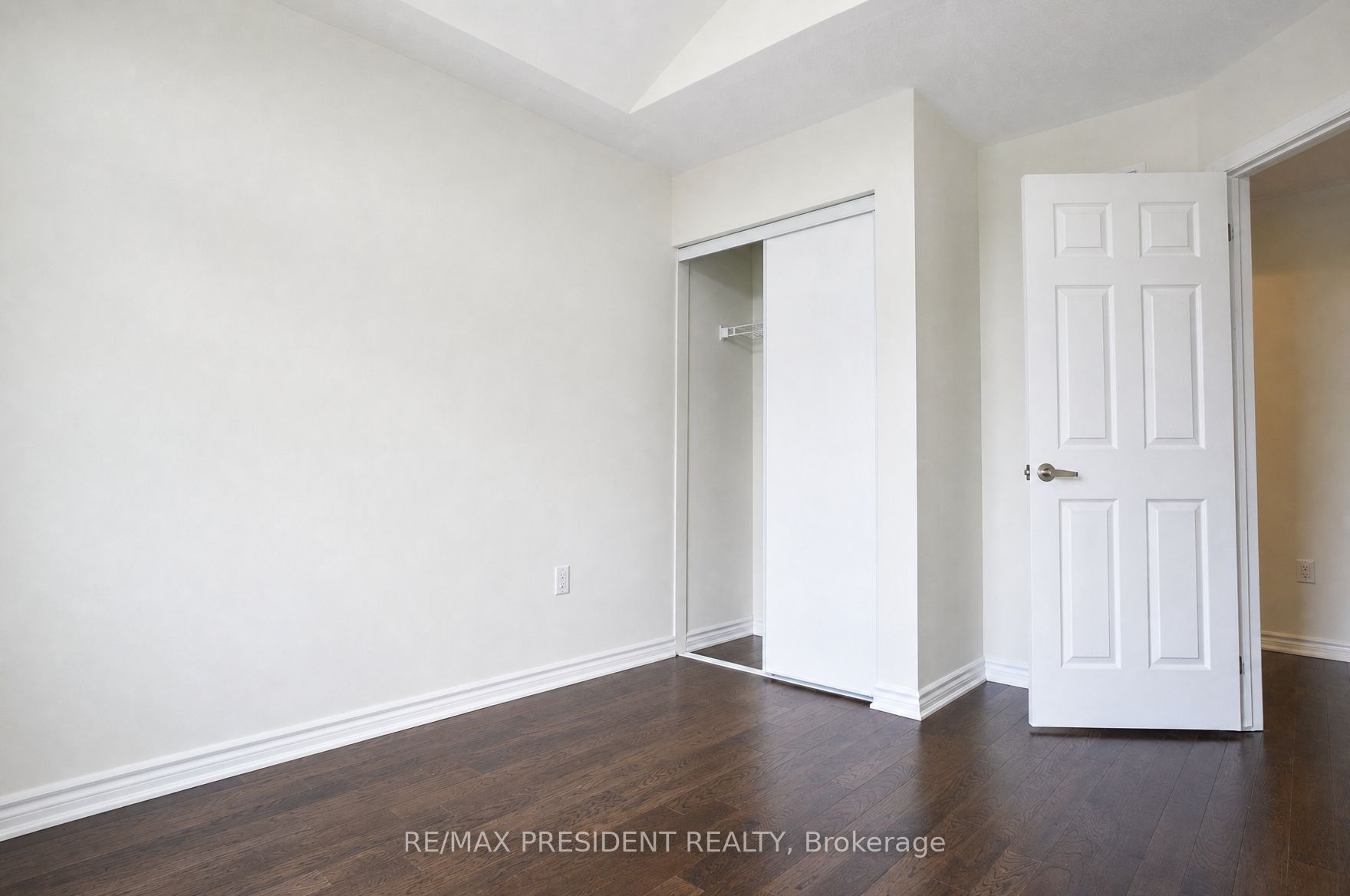 34 Eberly Woods Drive Property Photo 14