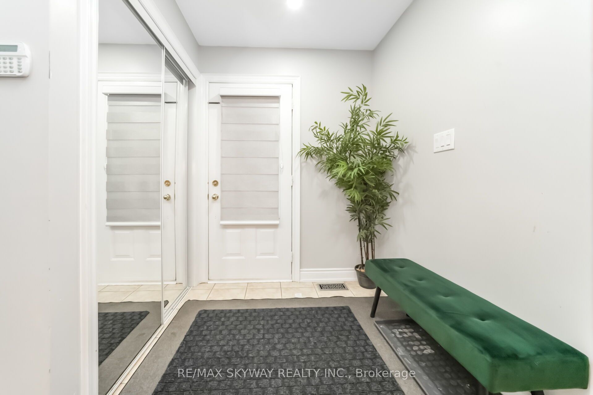 64 Bernard Avenue Property Photo 6