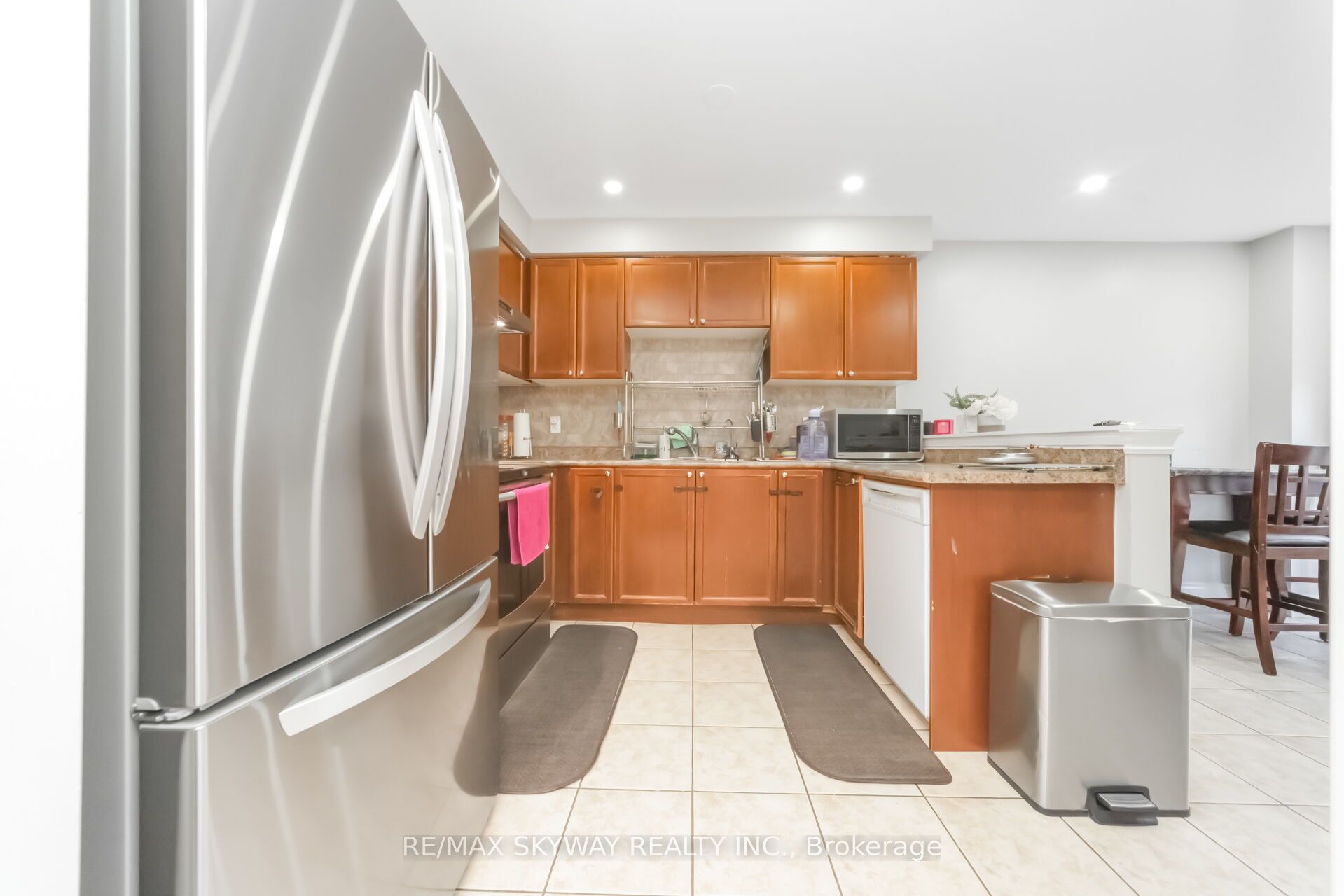 64 Bernard Avenue Property Photo 15