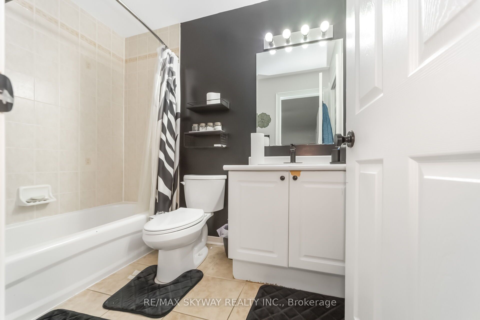 64 Bernard Avenue Property Photo 25