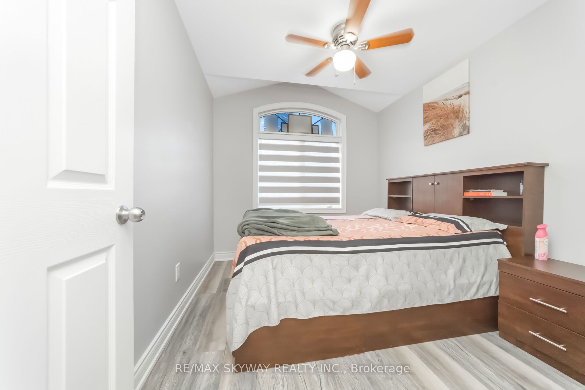 64 Bernard Avenue Property Photo 28
