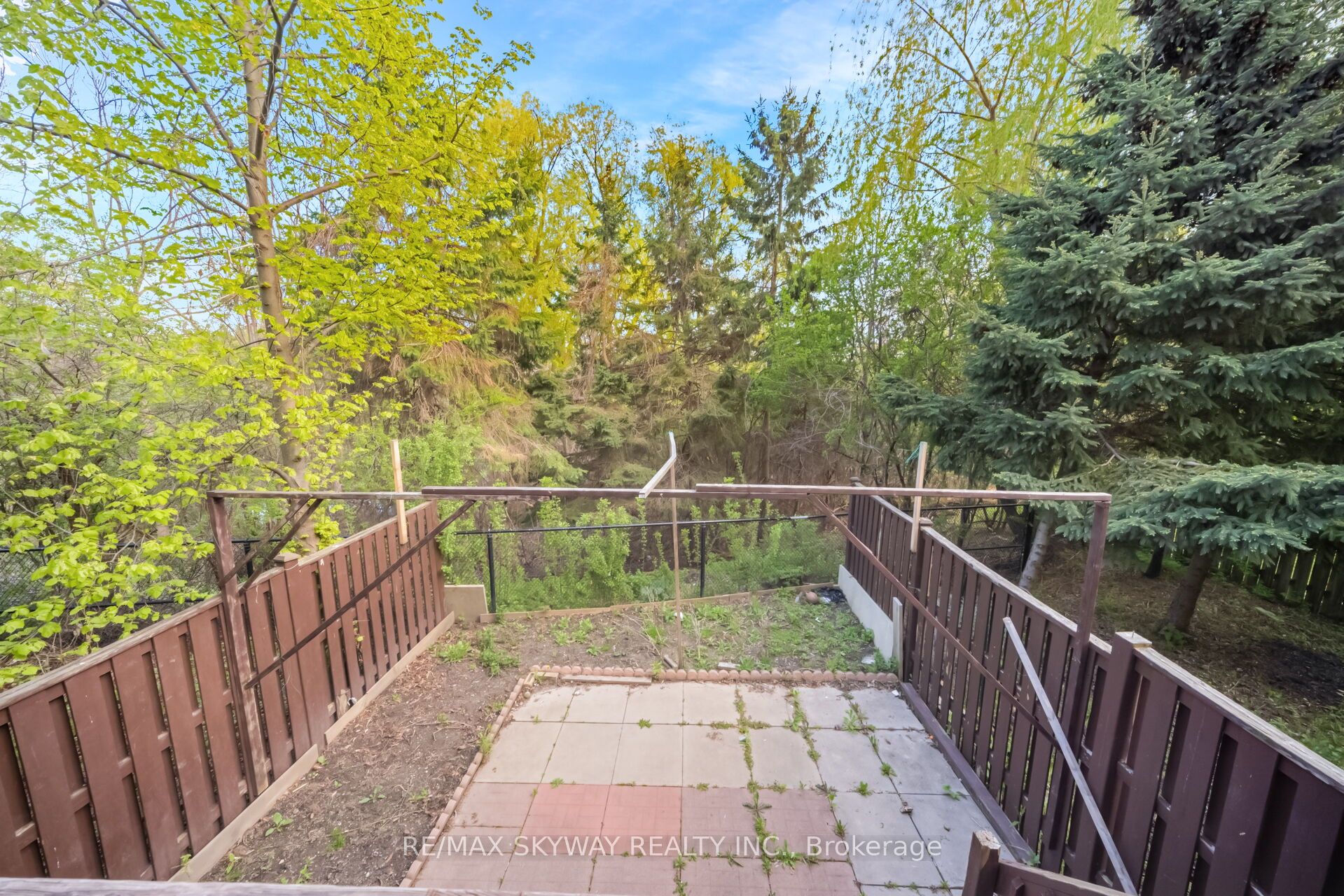 64 Bernard Avenue Property Photo 35