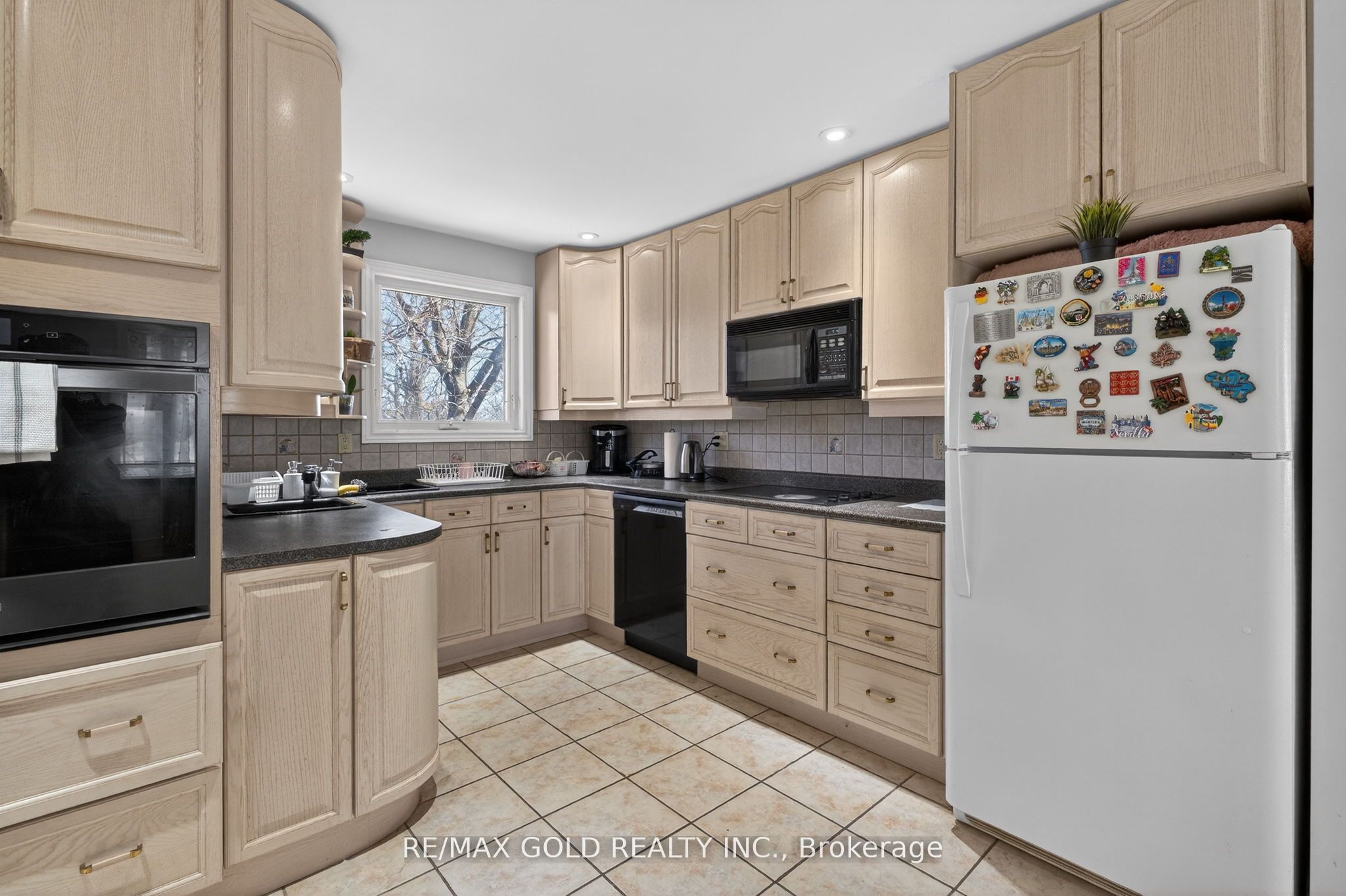 14811 Creditview Road Property Photo 12