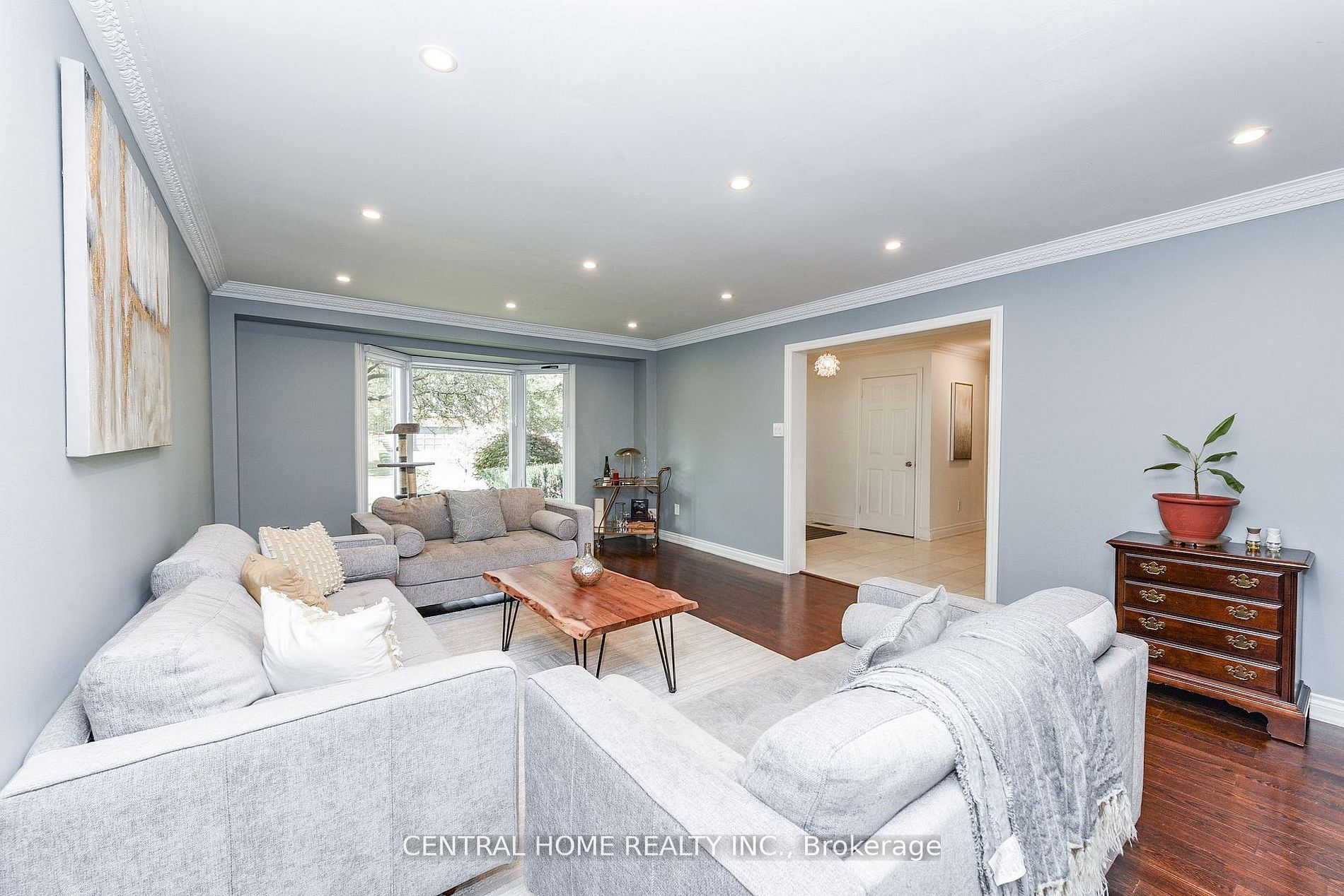 4 Robaldon Road Property Photo 8