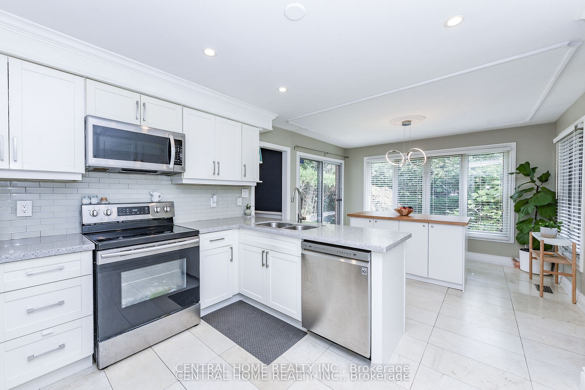 4 Robaldon Road Property Photo 17