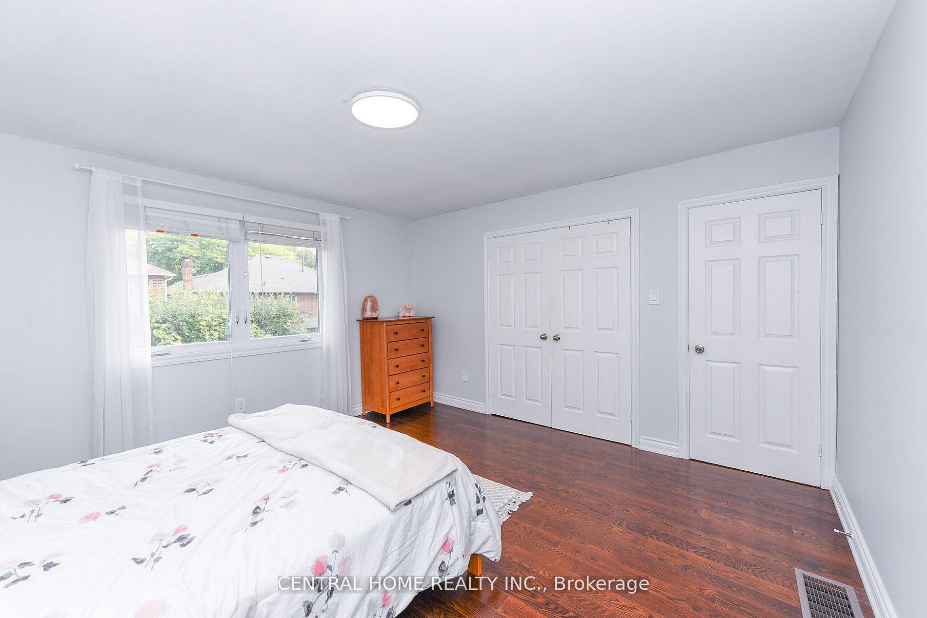 4 Robaldon Road Property Photo 27