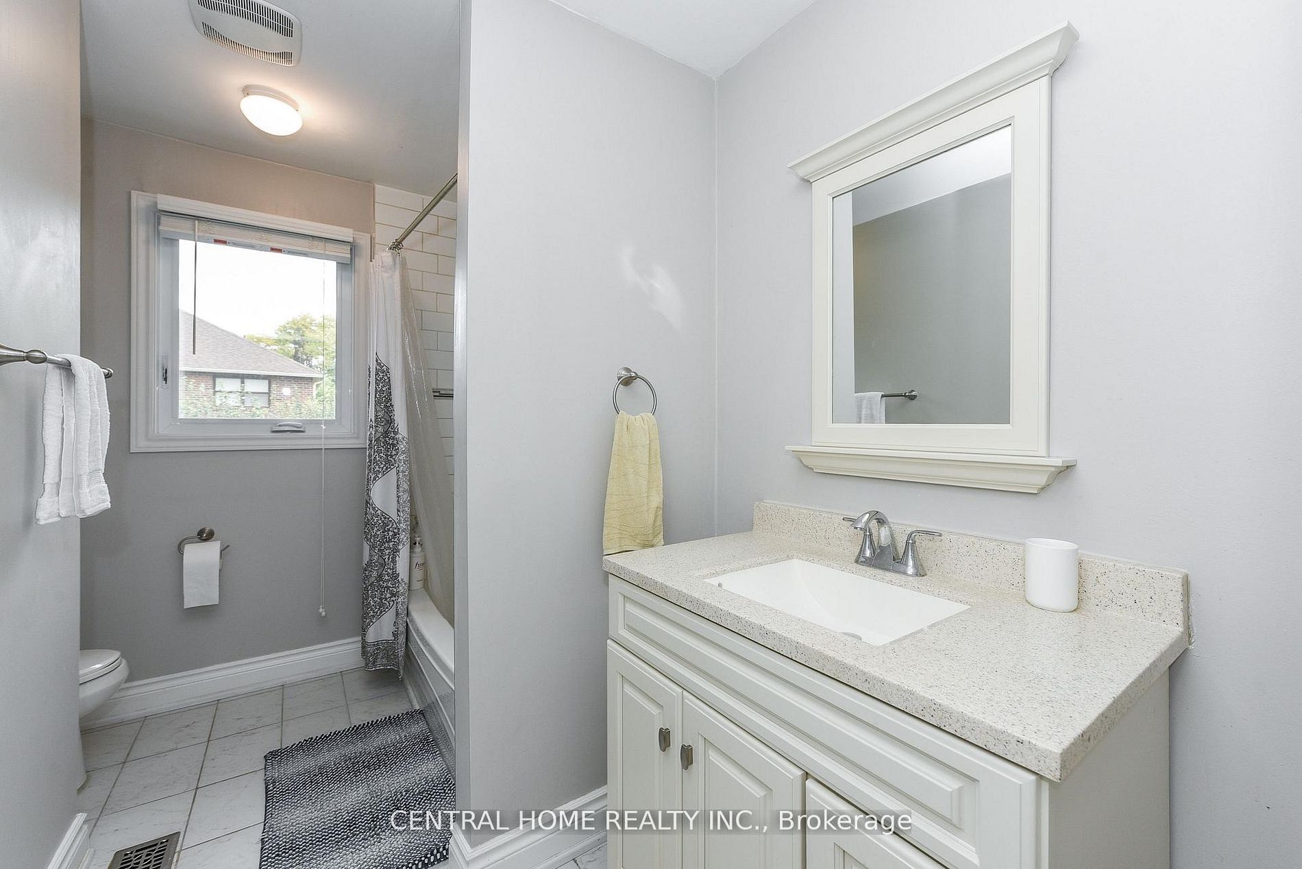 4 Robaldon Road Property Photo 32