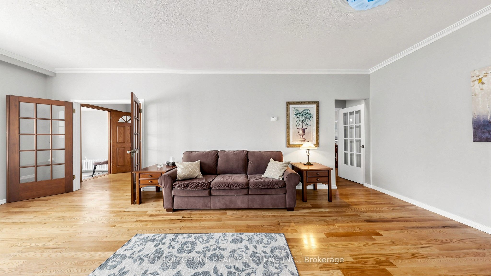 114 Rosemount Avenue Property Photo 7