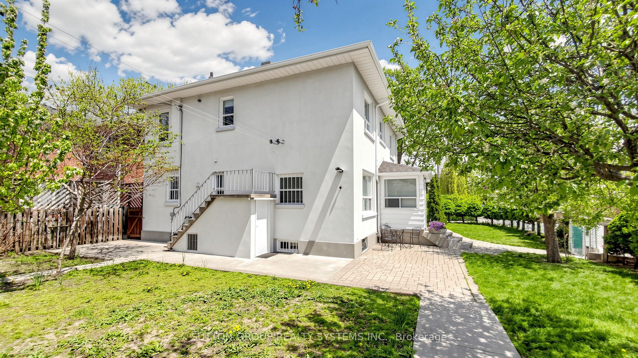 114 Rosemount Avenue Property Photo 33
