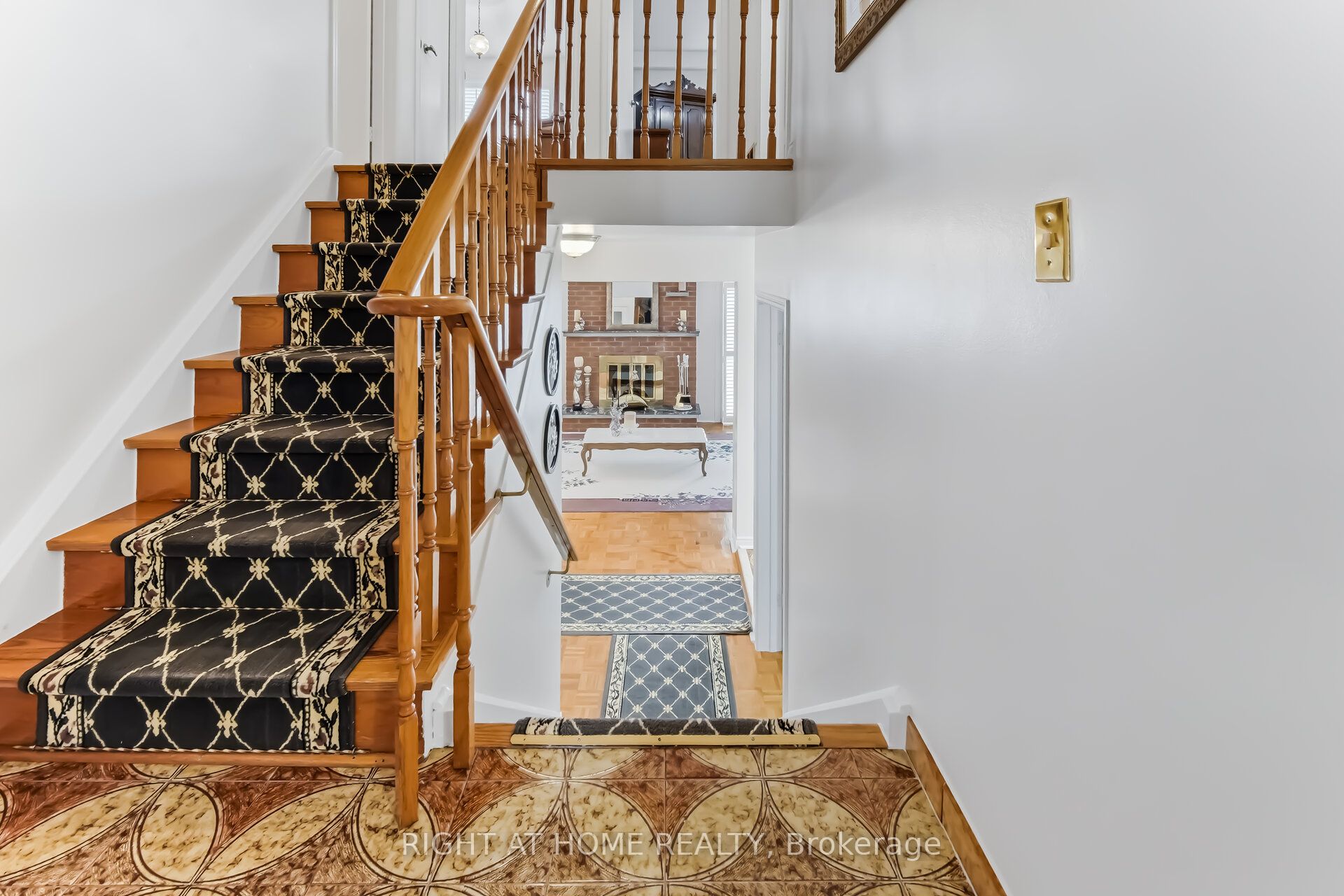 3938 Midhurst Lane Property Photo 13