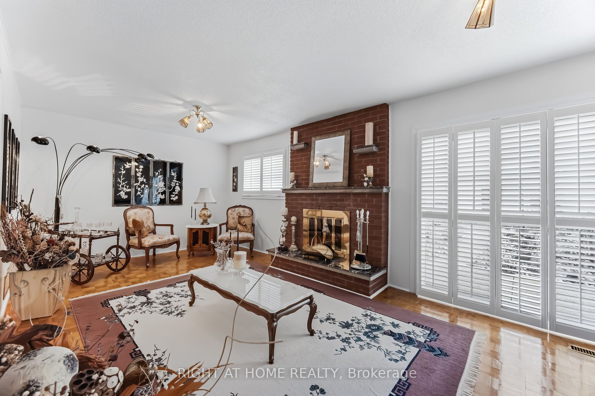 3938 Midhurst Lane Property Photo 16