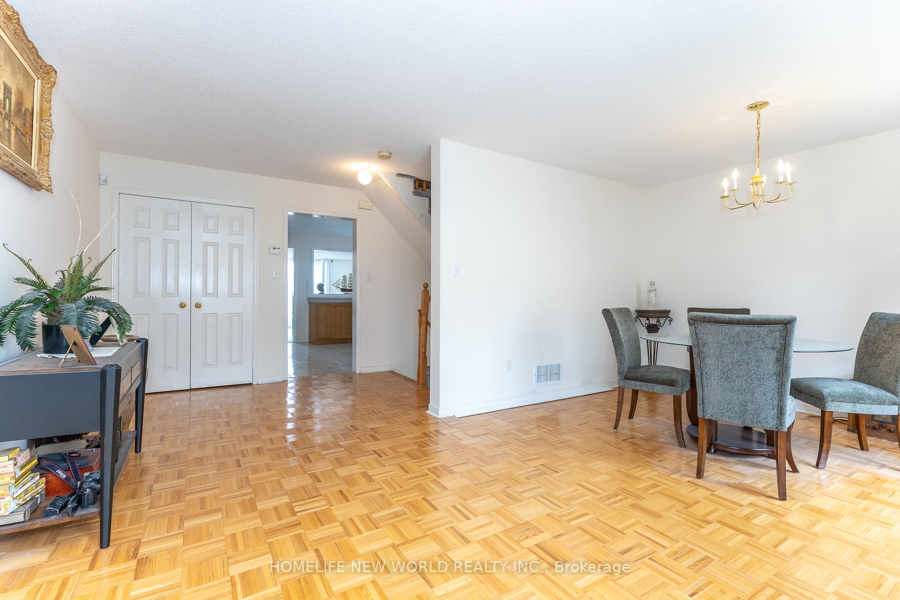 12 Touchstone Drive Property Photo 8