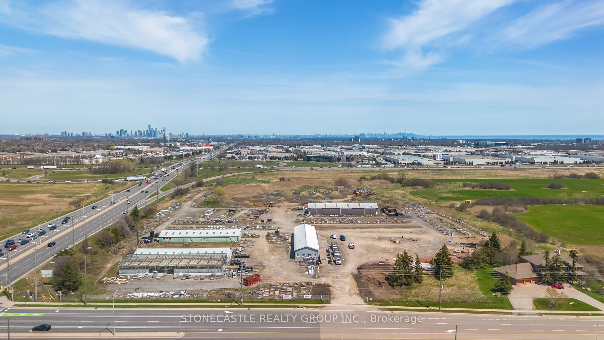 2018 Dundas Street E Property Photo 2