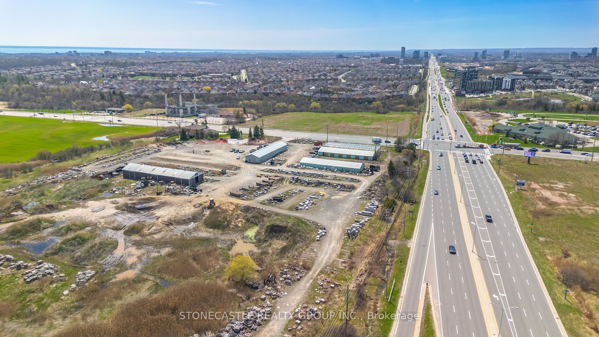 2018 Dundas Street E Property Photo 6