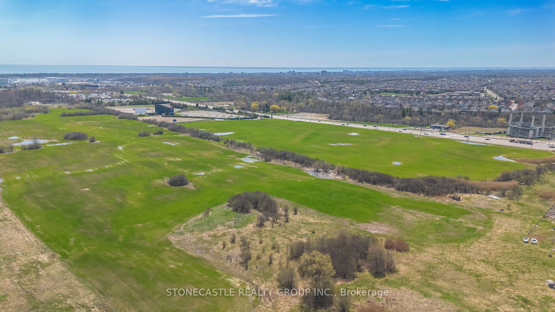2018 Dundas Street E Property Photo 9