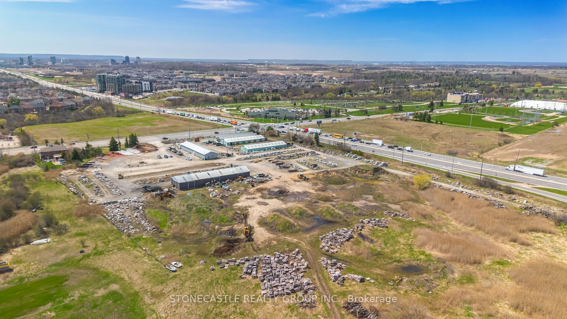 2018 Dundas Street E Property Photo 10