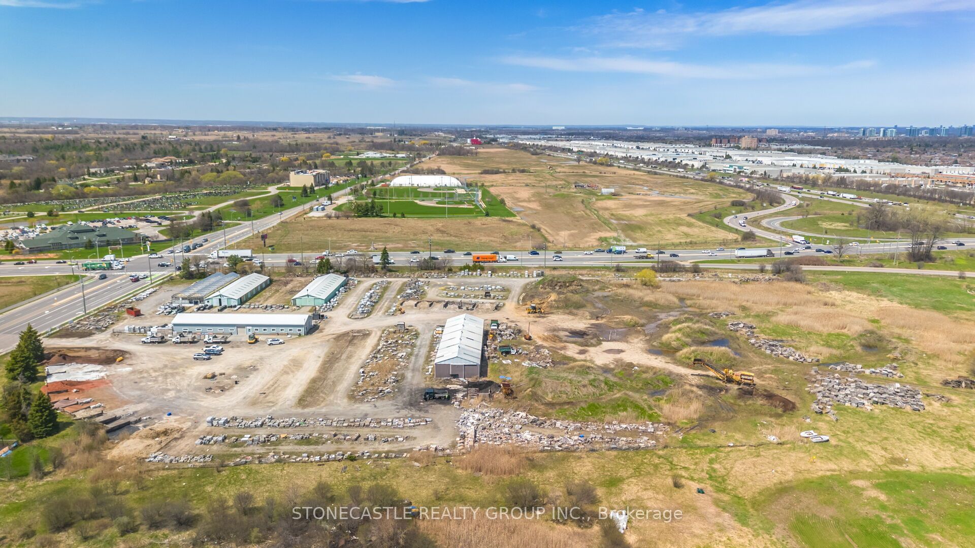 2018 Dundas Street E Property Photo 11
