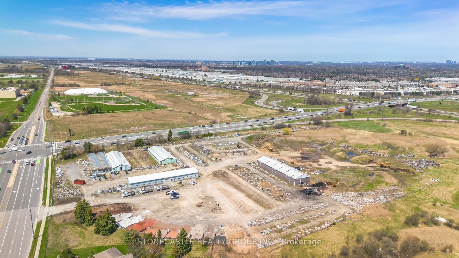 2018 Dundas Street E Property Photo 12