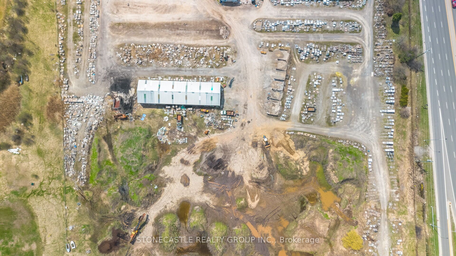 2018 Dundas Street E Property Photo 16