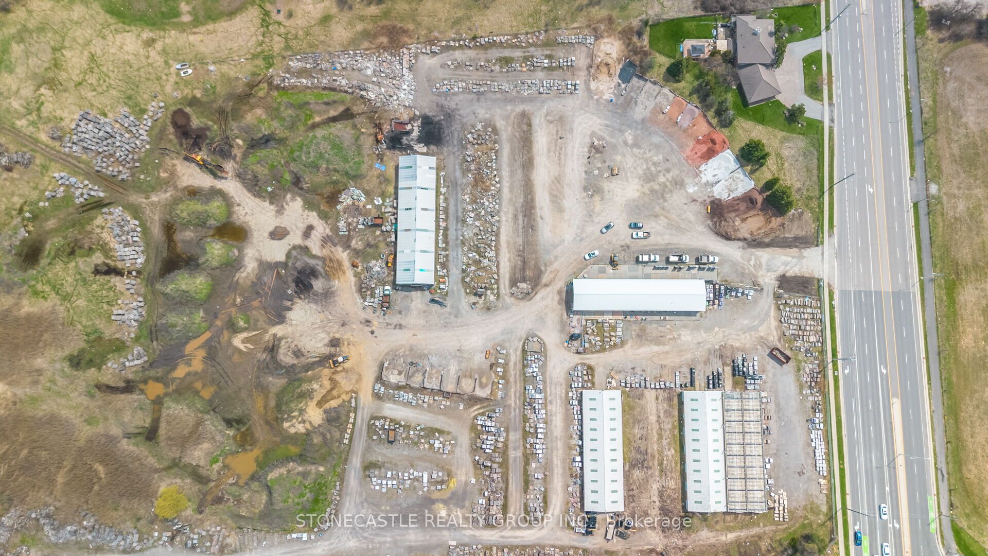 2018 Dundas Street E Property Photo 17