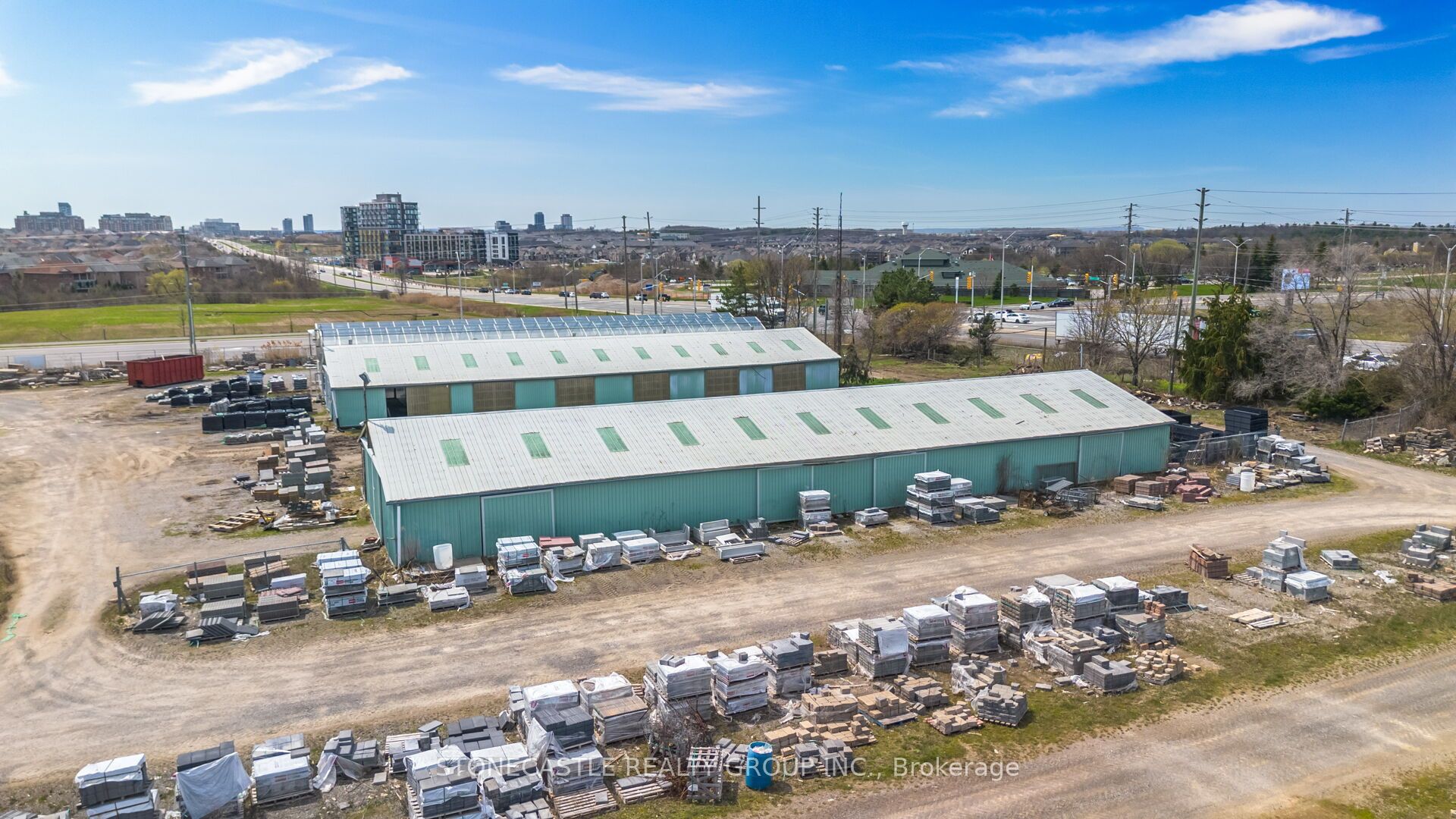 2018 Dundas Street E Property Photo 26