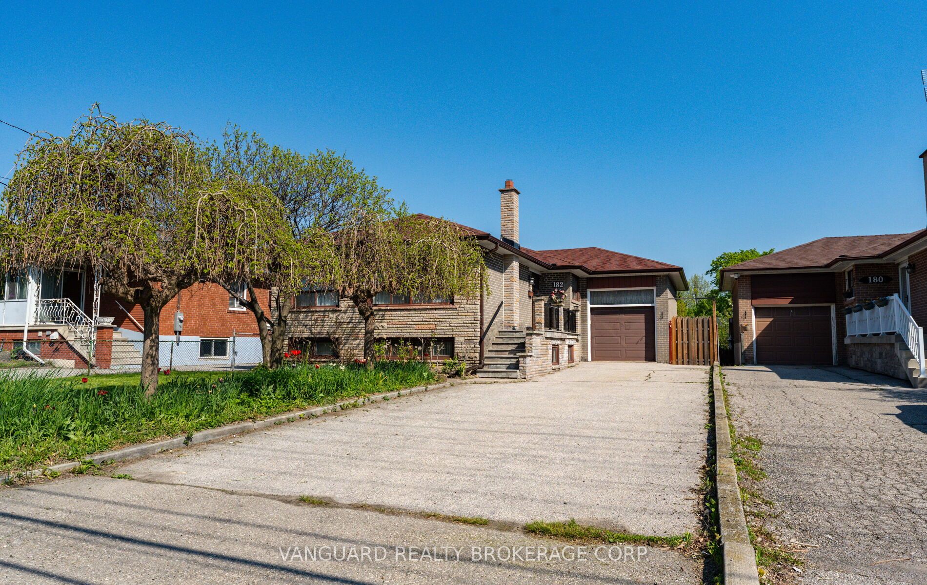 182 Dixon Road