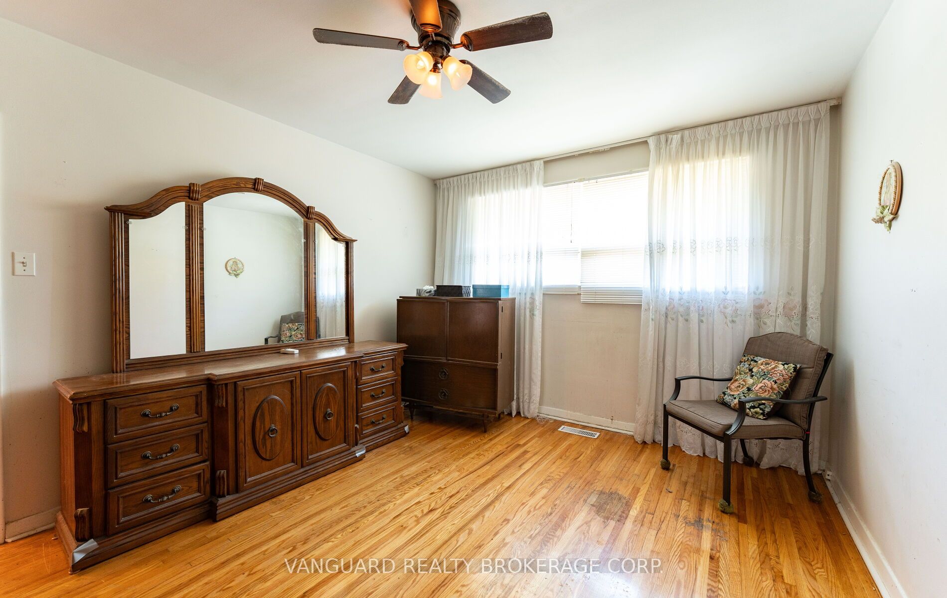 182 Dixon Road Property Photo 21