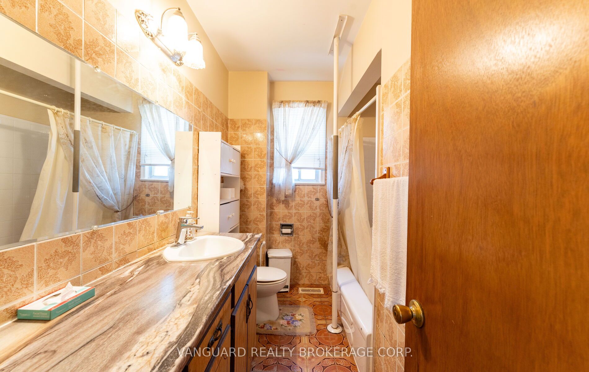 182 Dixon Road Property Photo 24