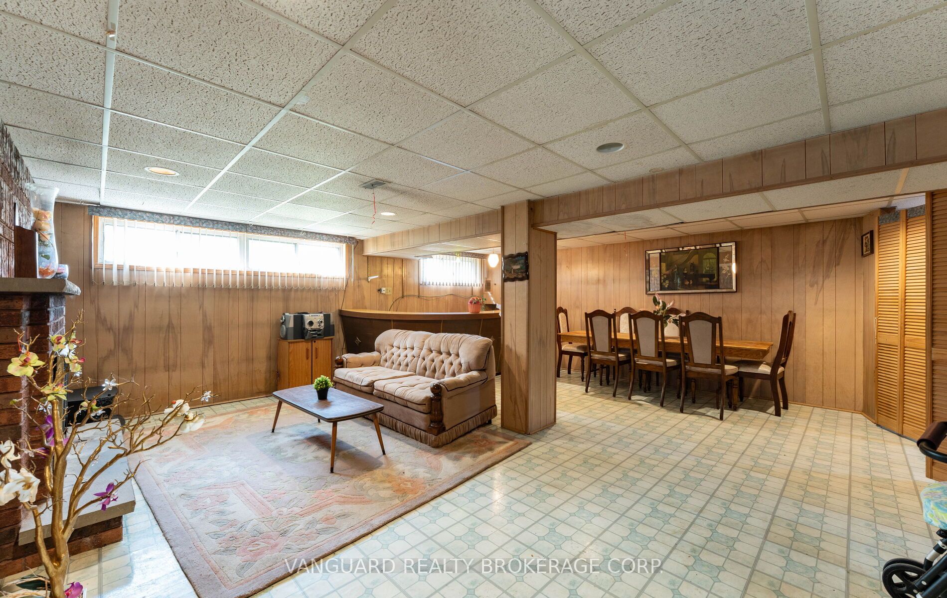 182 Dixon Road Property Photo 29