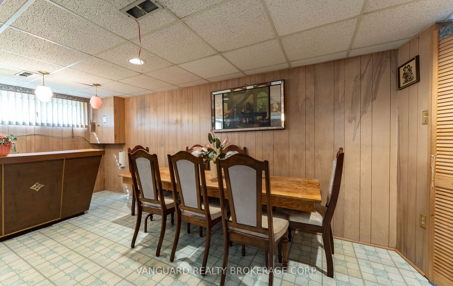 182 Dixon Road Property Photo 31