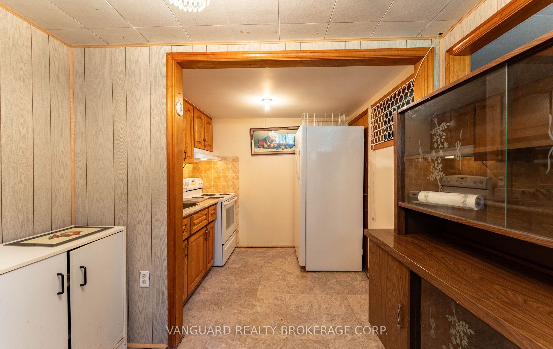 182 Dixon Road Property Photo 36
