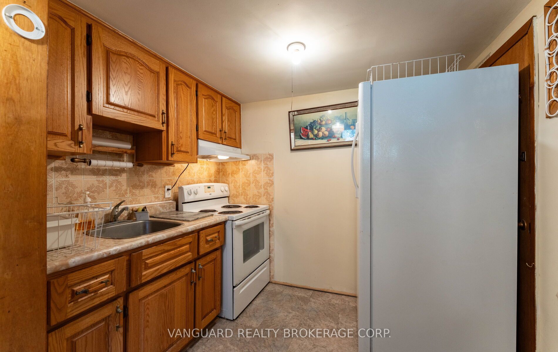 182 Dixon Road Property Photo 37