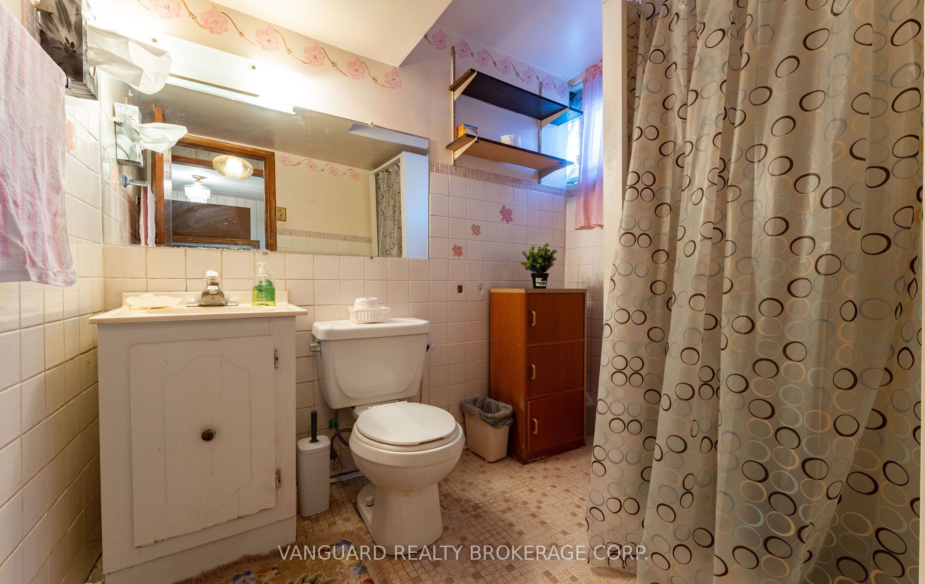 182 Dixon Road Property Photo 39