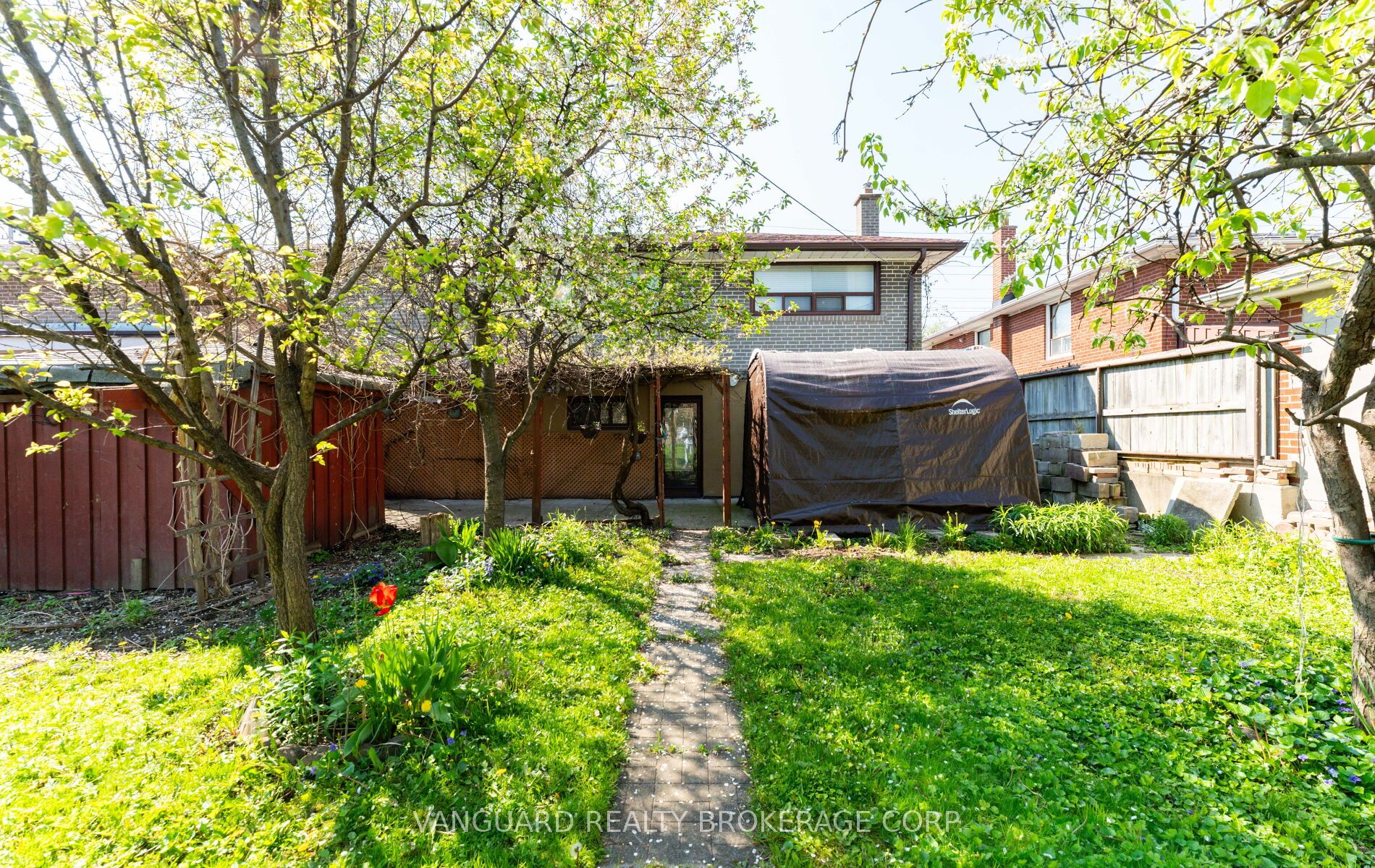 182 Dixon Road Property Photo 44