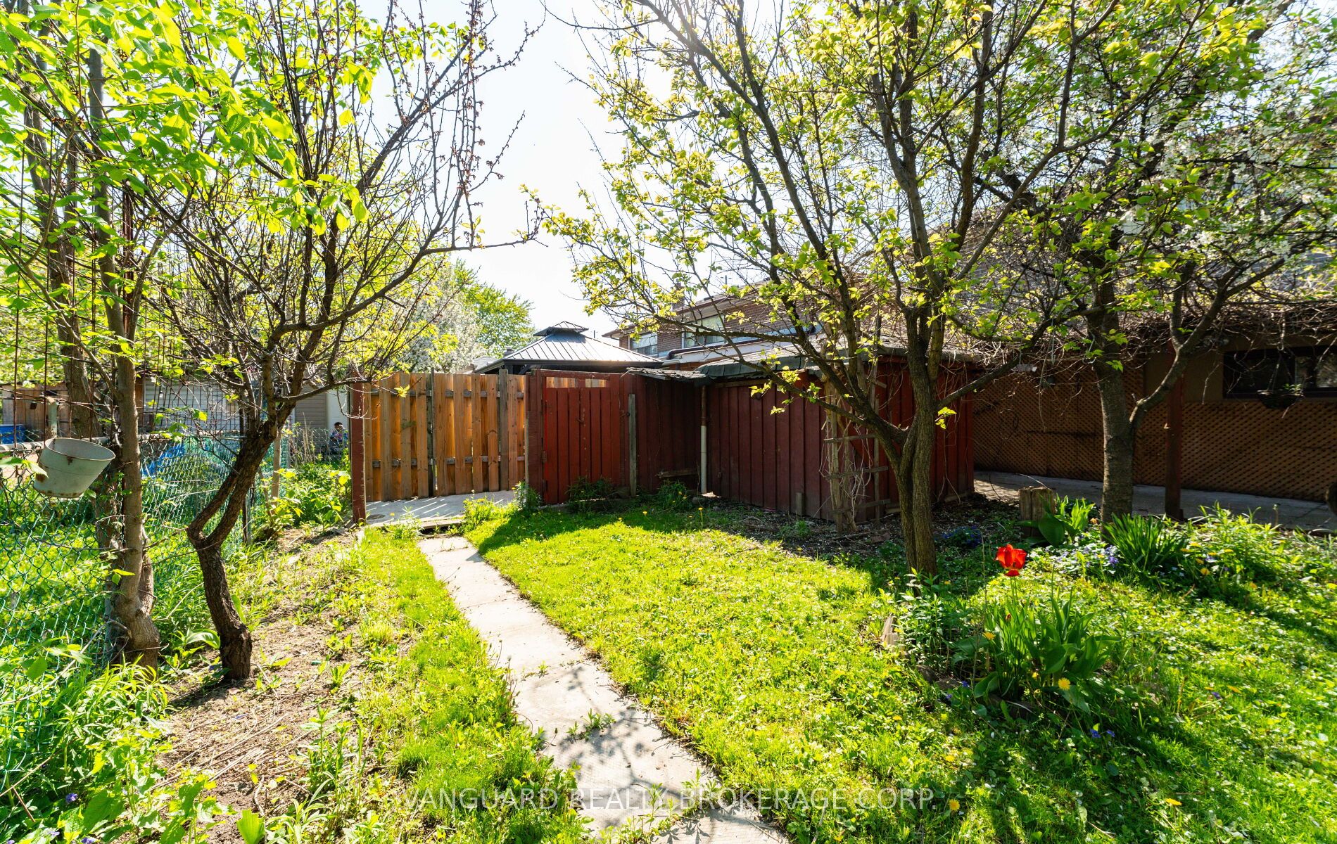 182 Dixon Road Property Photo 45
