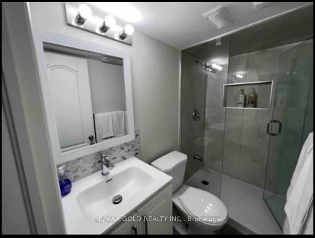 60 Swales Crescent Property Photo 23