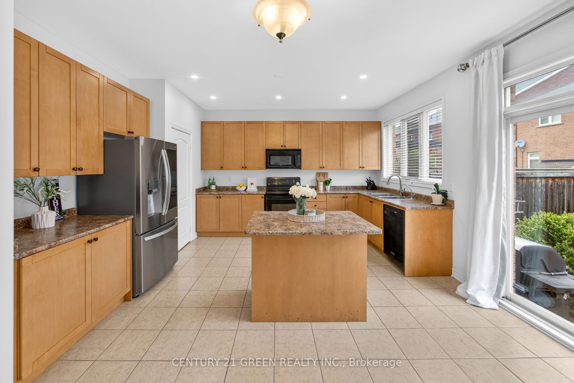 265 Scott Boulevard Property Photo 13